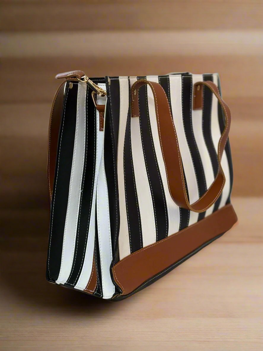 Classic Oversize Tote