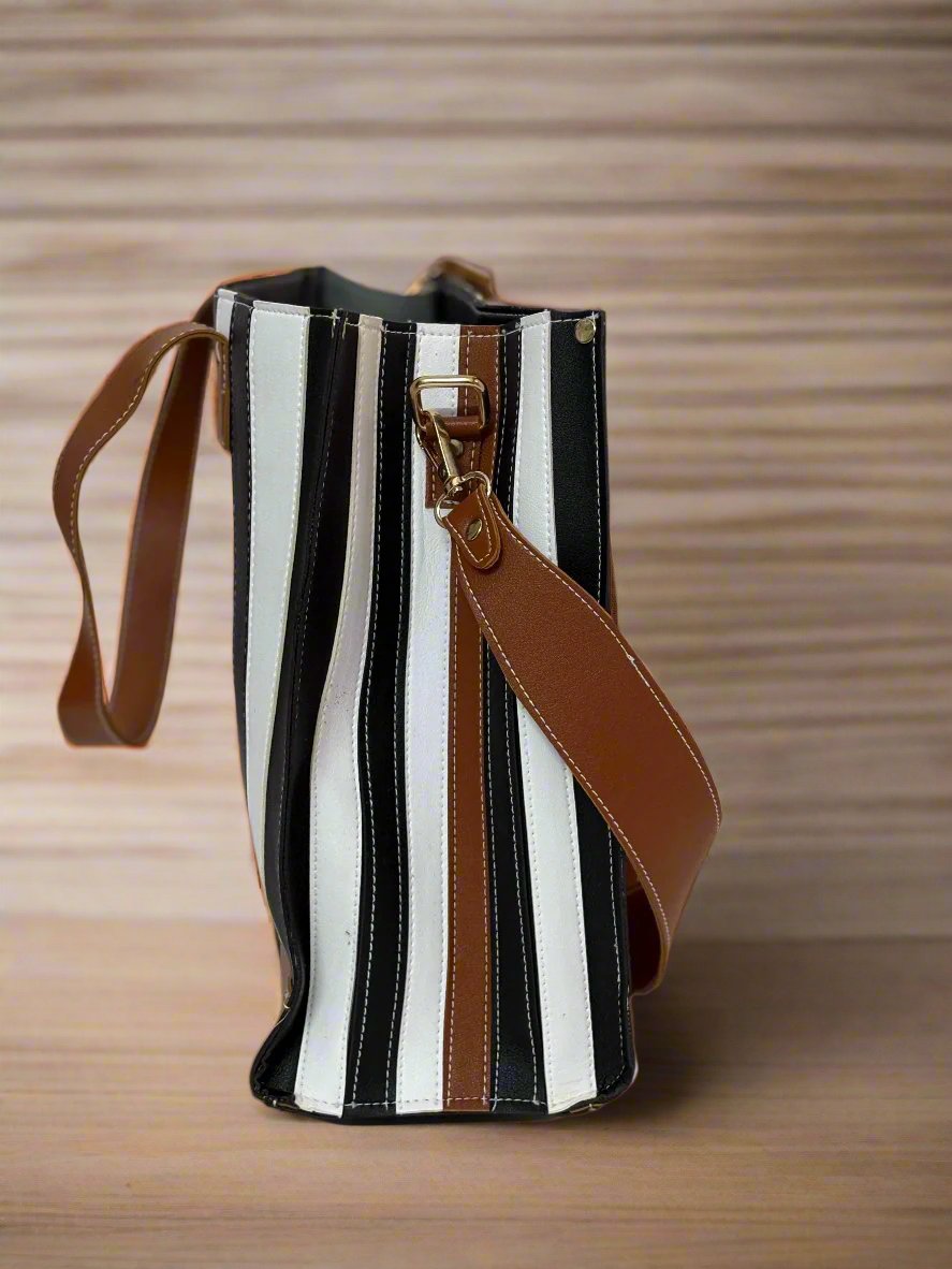 Classic Oversize Tote