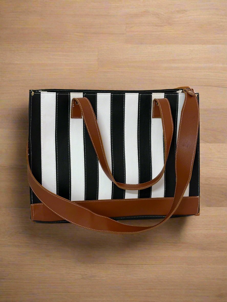 Classic Oversize Tote