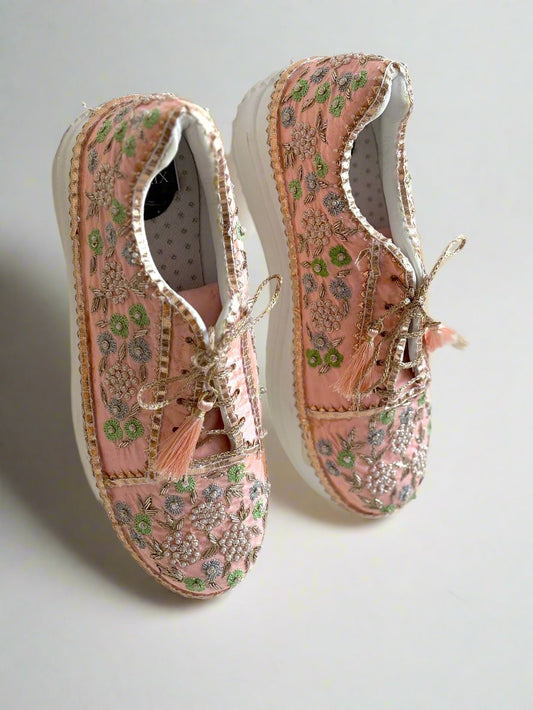 Blossom Sneakers
