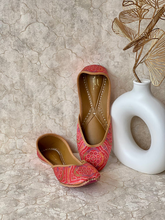 Bandhni Printed Laila Juttis