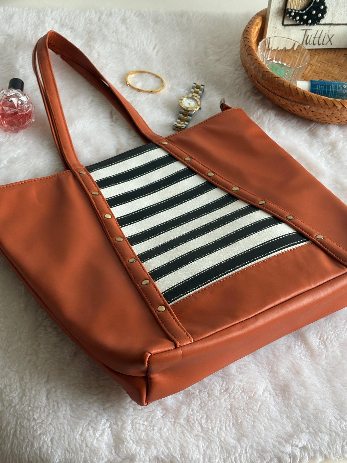 Stripe Streak Shoulder Tote