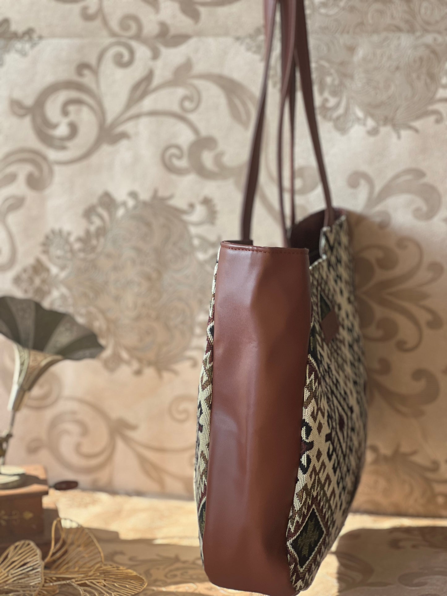 Newbie Tote Shoulder Bag