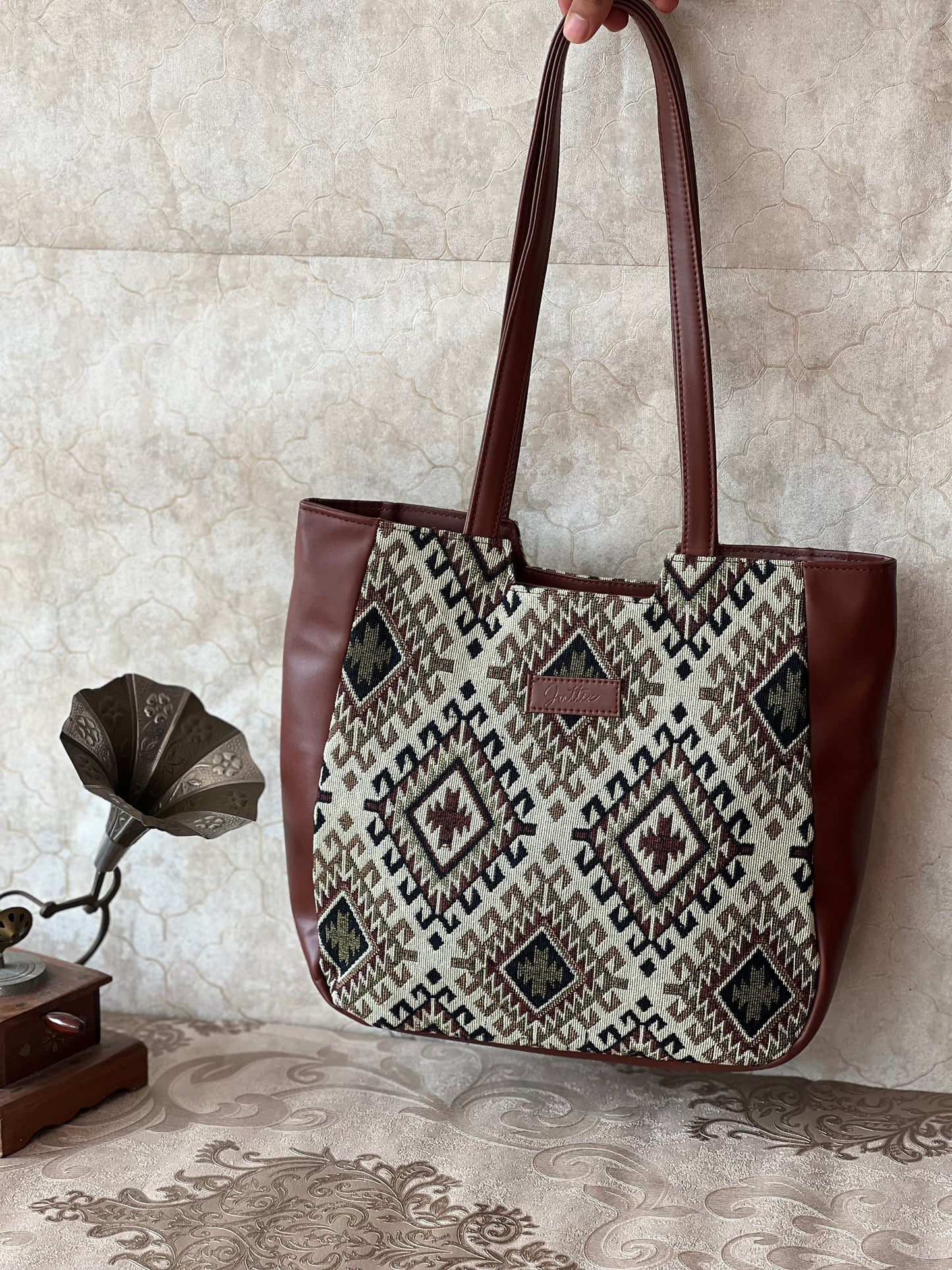 Newbie Tote Shoulder Bag