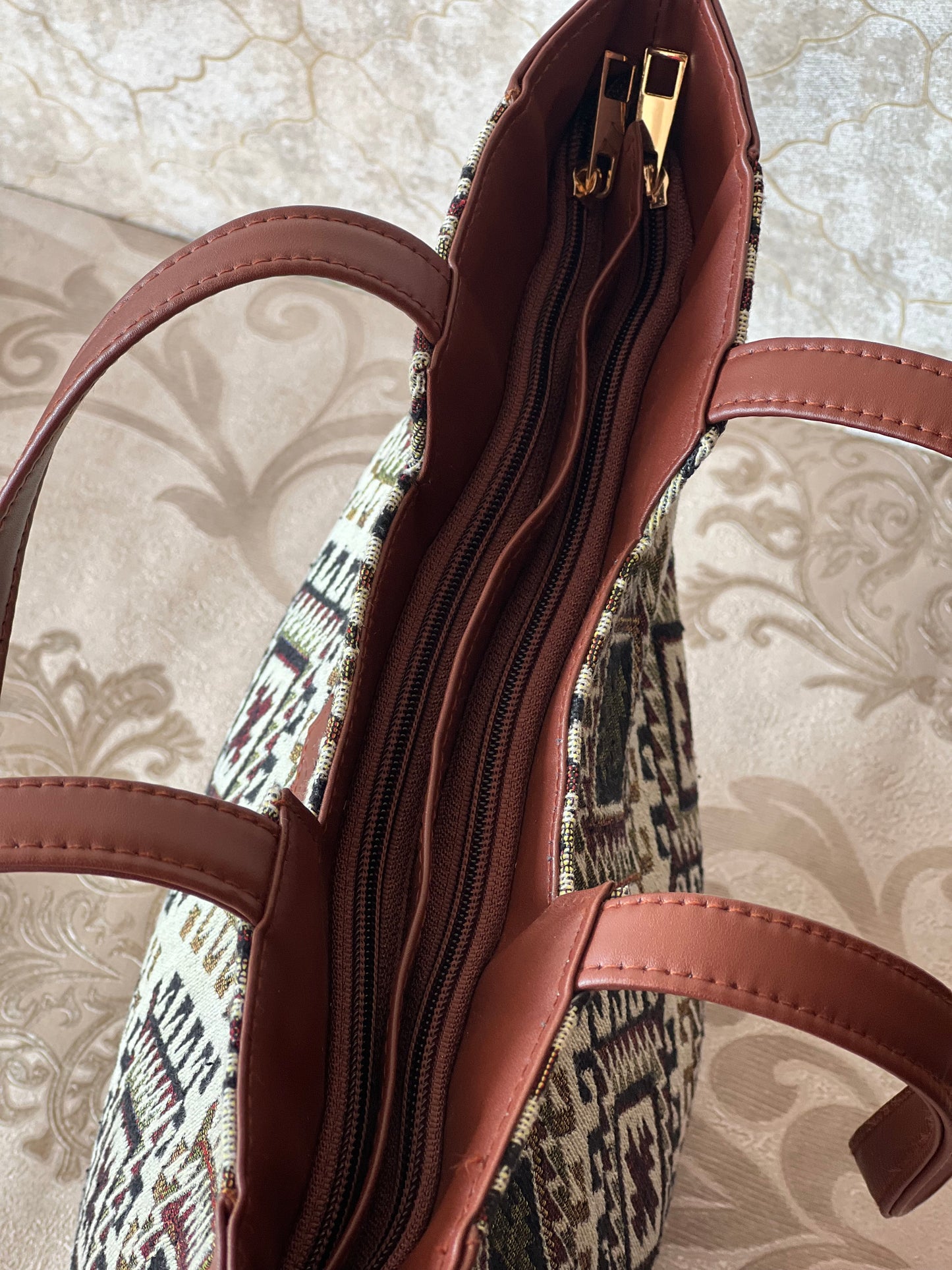 Newbie Tote Shoulder Bag