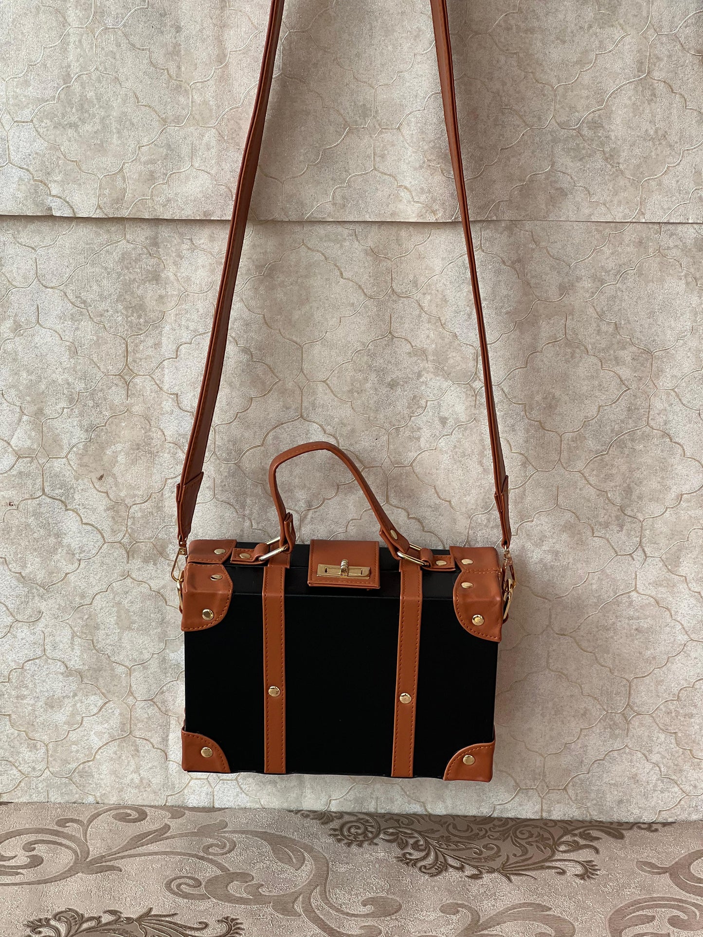 Vintage Sling Bag