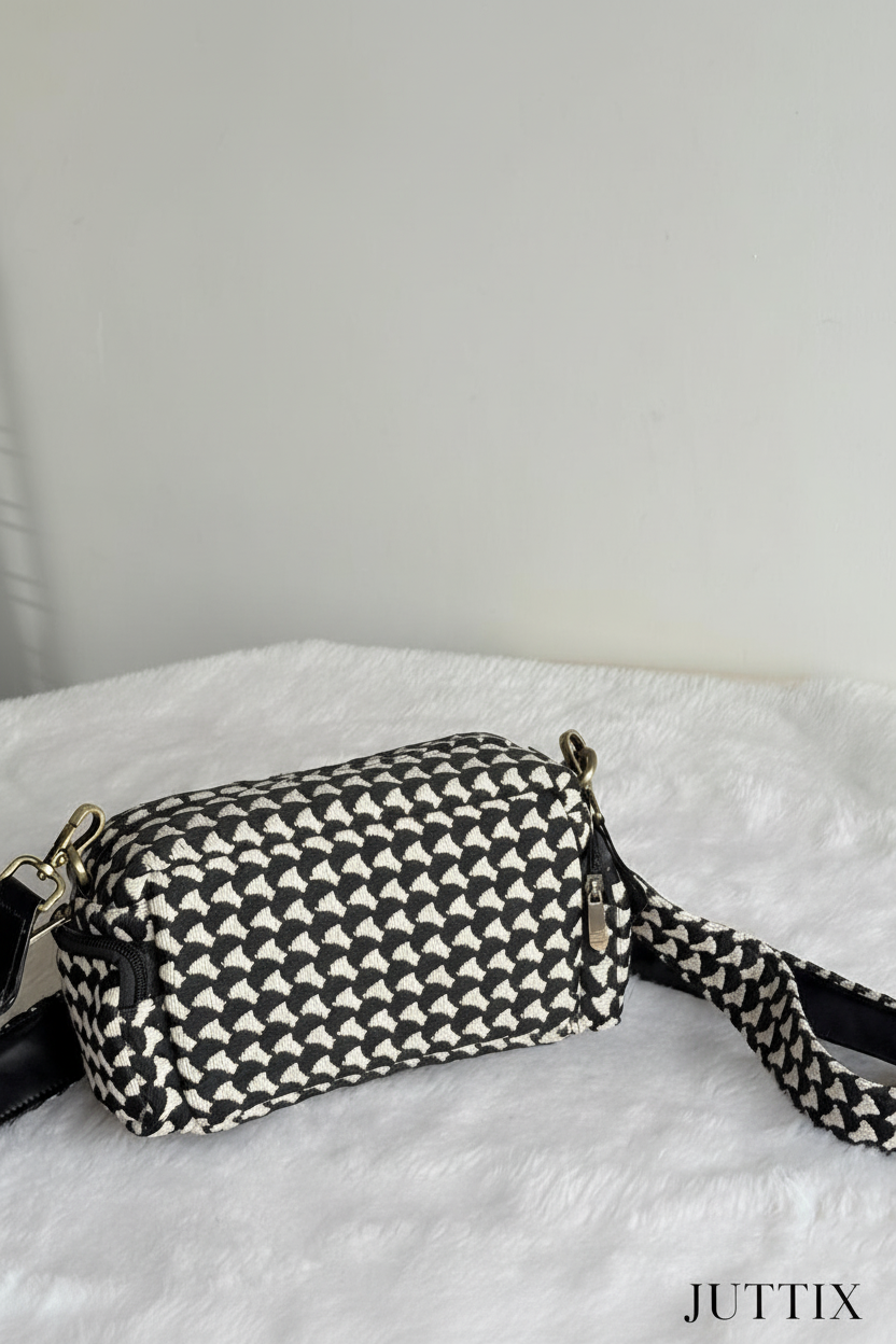 Juttix branded handbag