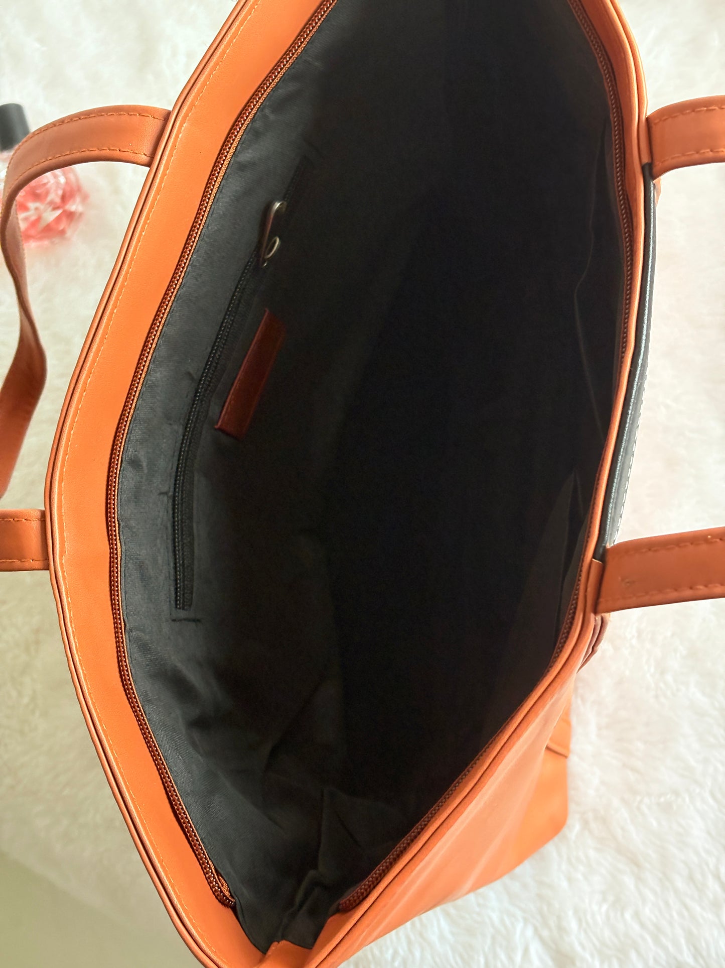 Stripe Streak Shoulder Tote