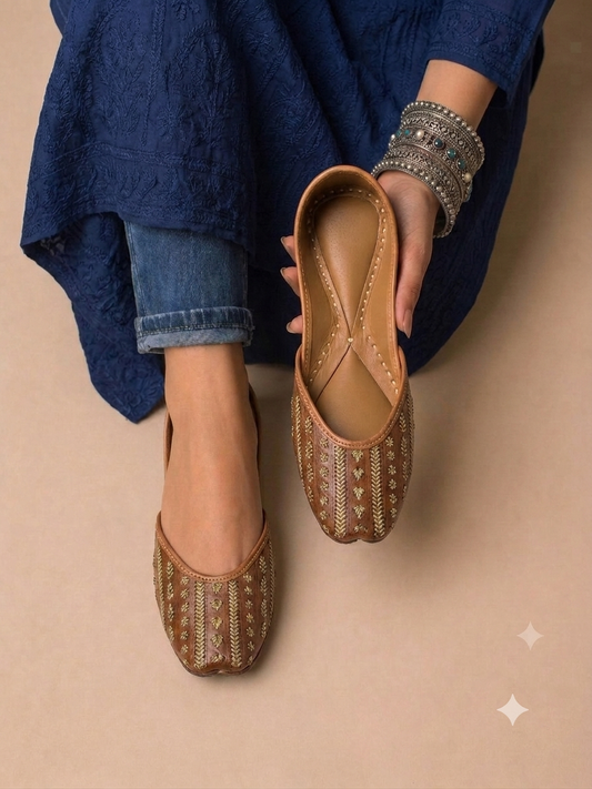 Sunehri Rekha Juttis