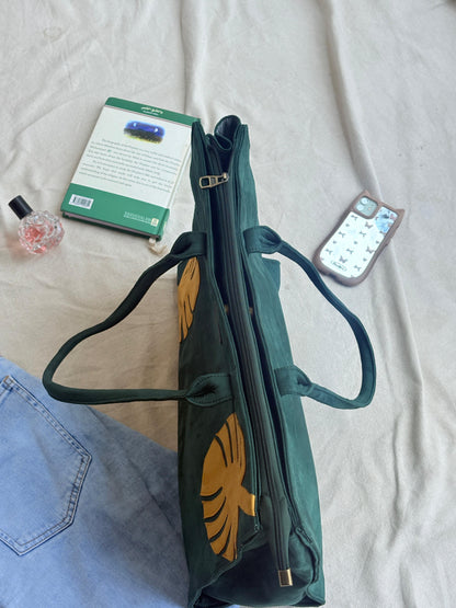 Maple Green Three Compartment Bag